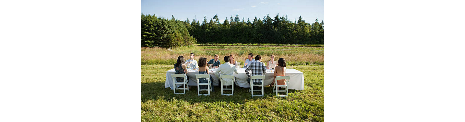 photo d'un repas champêtre